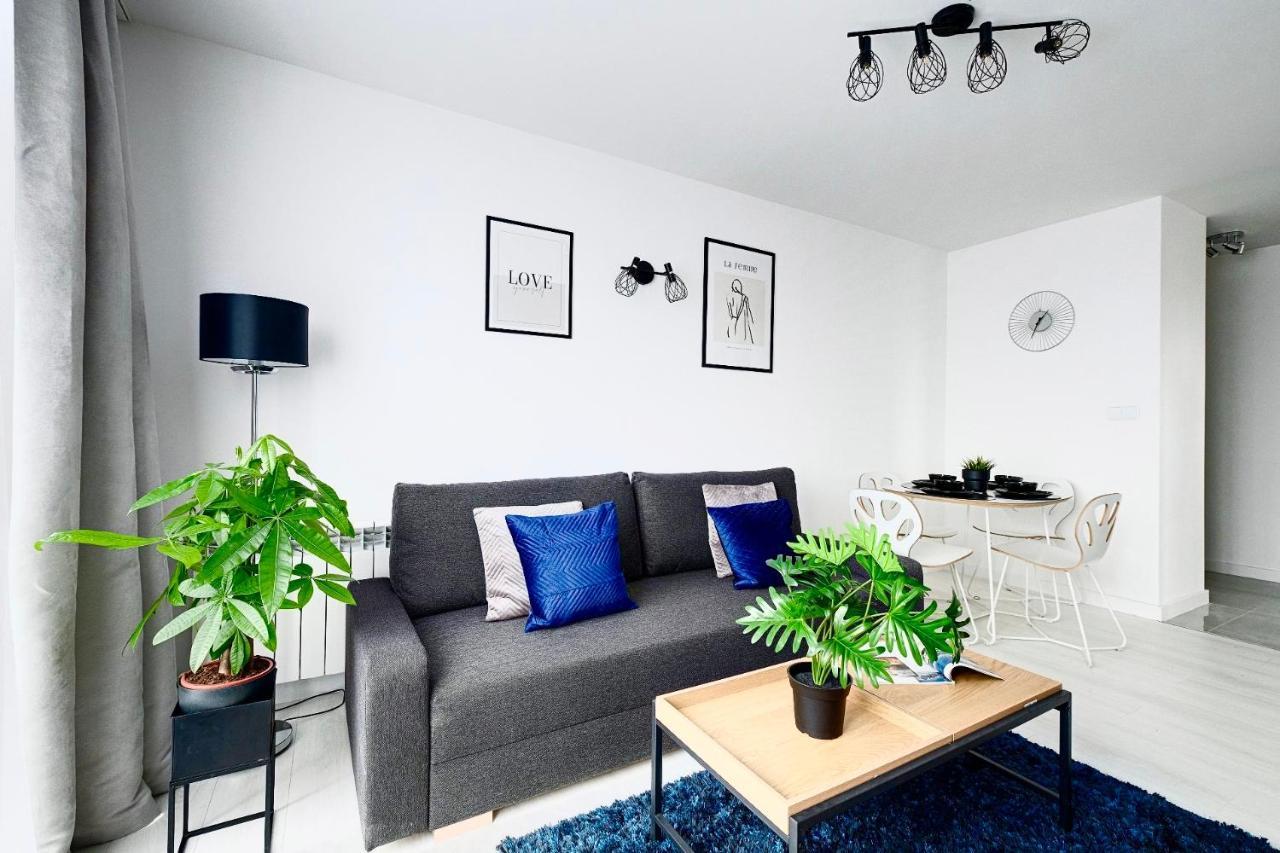 Apartmán Warsaw Inside Solec With Private Parking Exteriér fotografie