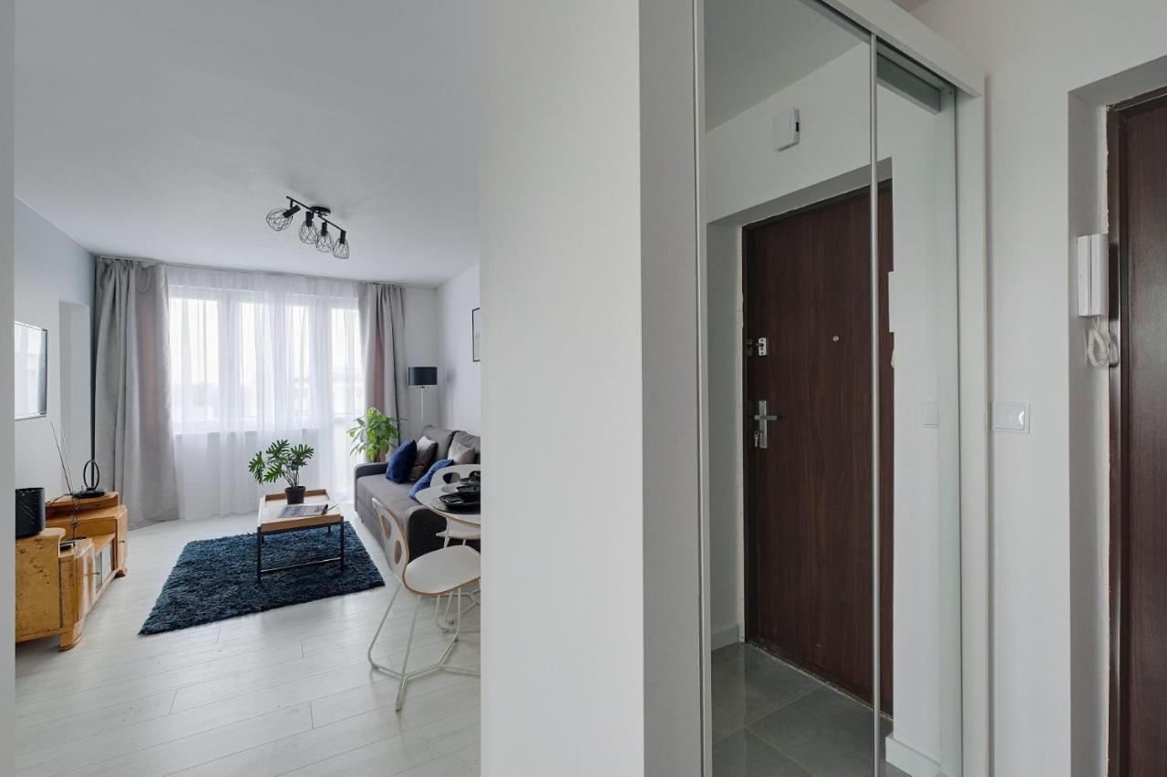 Apartmán Warsaw Inside Solec With Private Parking Exteriér fotografie